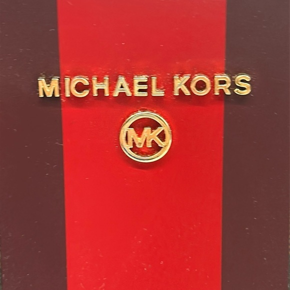 2176- MICHAEL Michael Kors Women’s Crossbody Bag - Picture 13 of 14